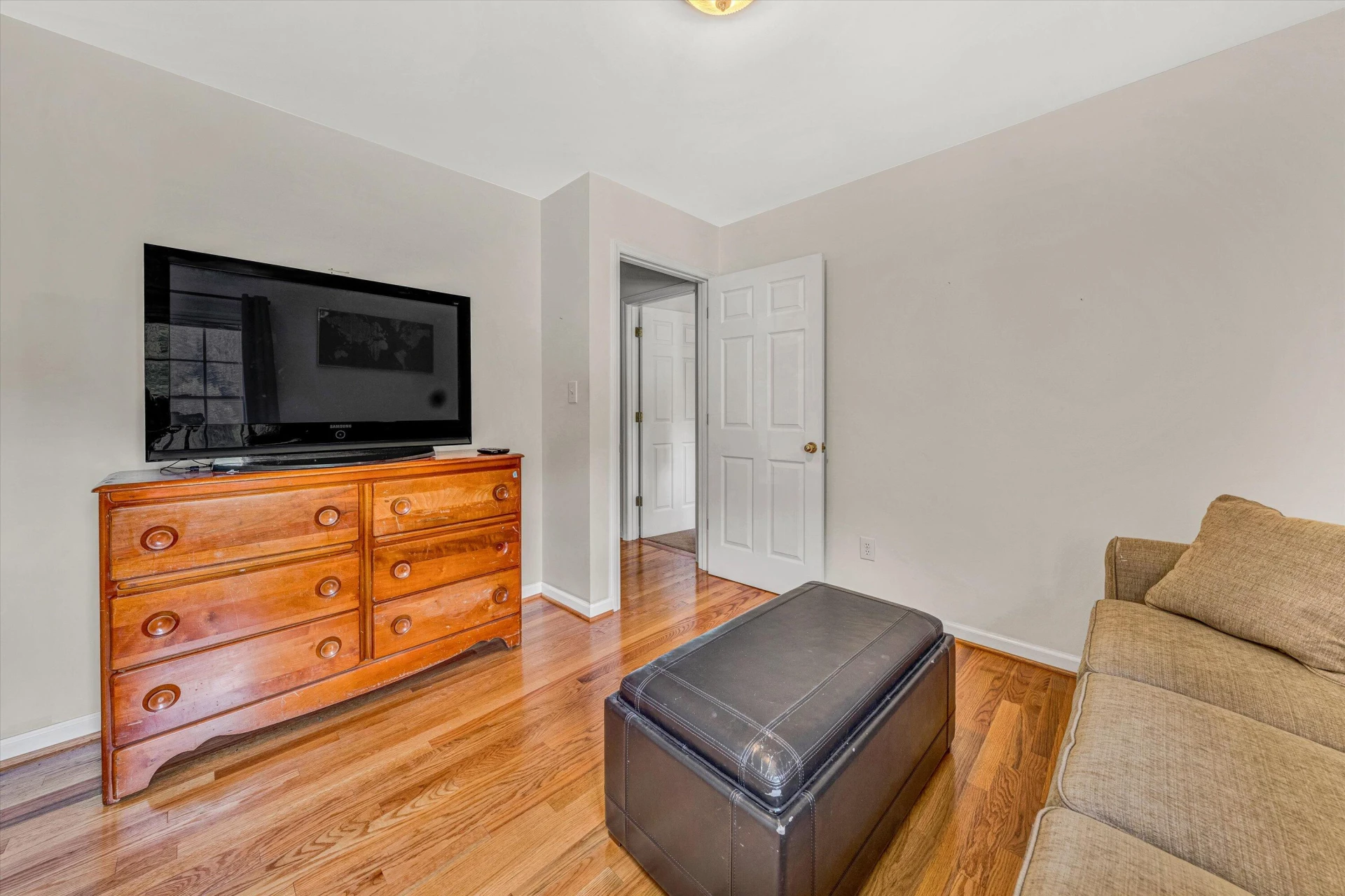 196 Buckingham CT - Photo 32