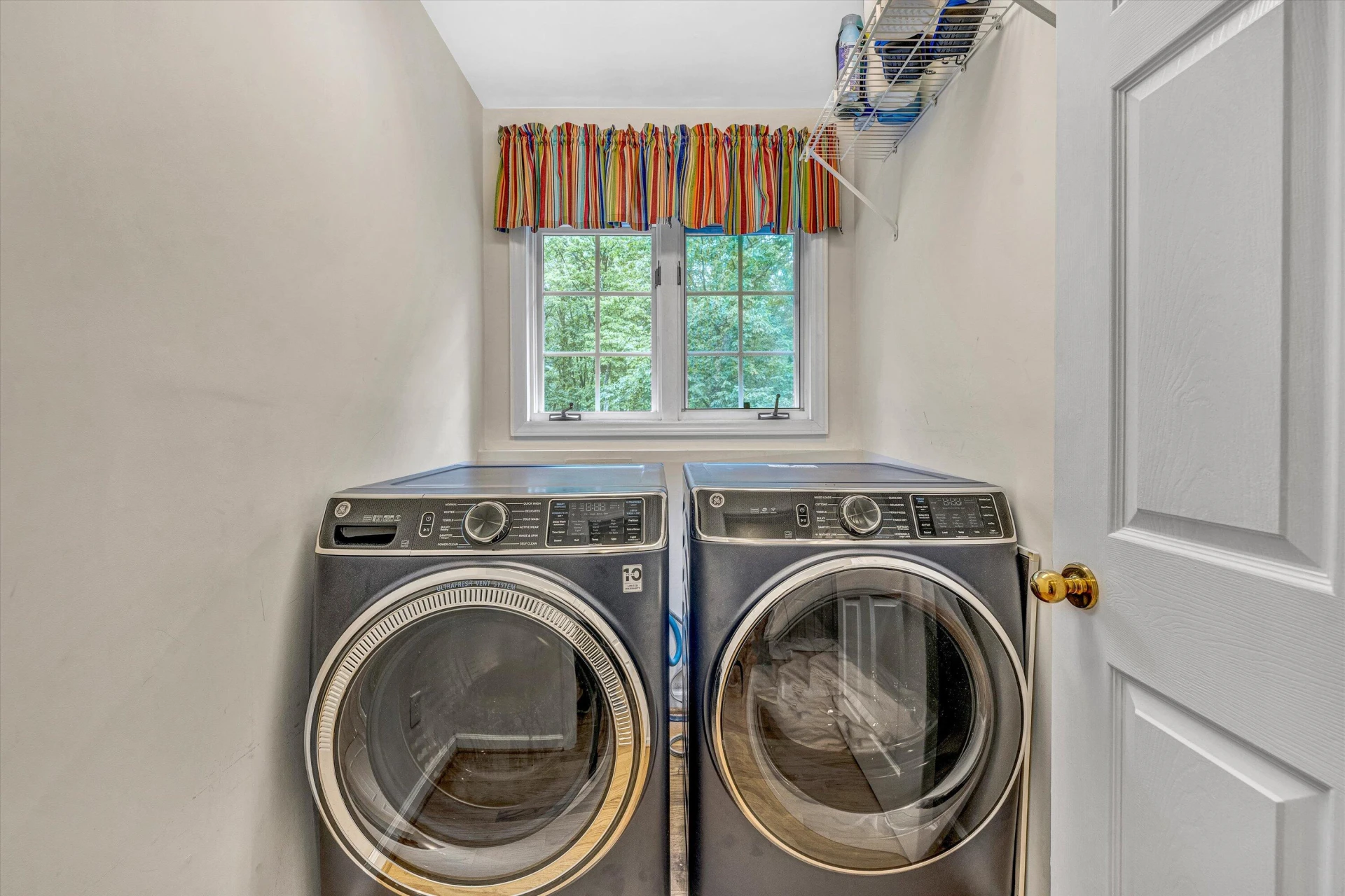 196 Buckingham CT - Photo 37