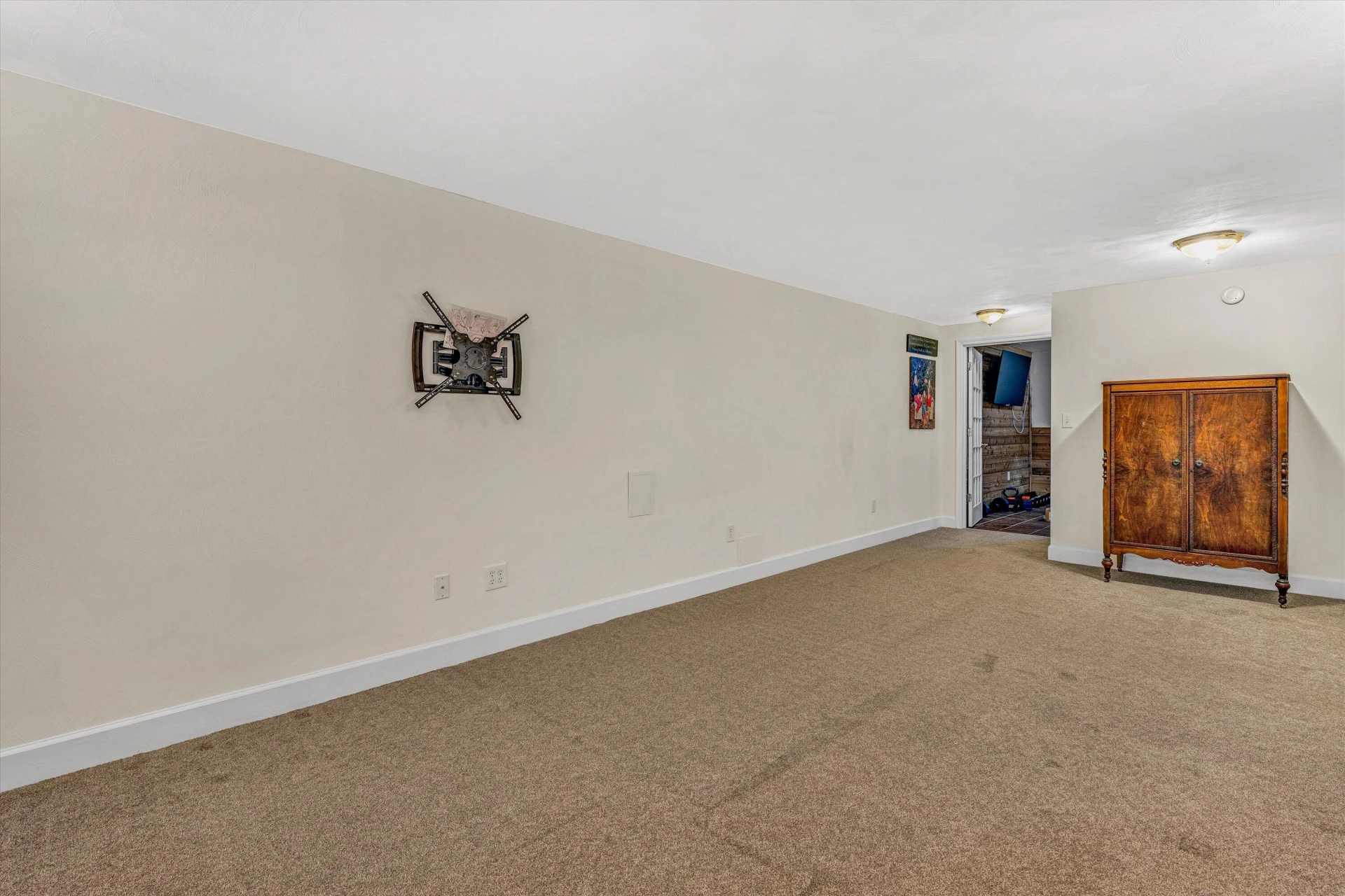 196 Buckingham CT - Photo 44
