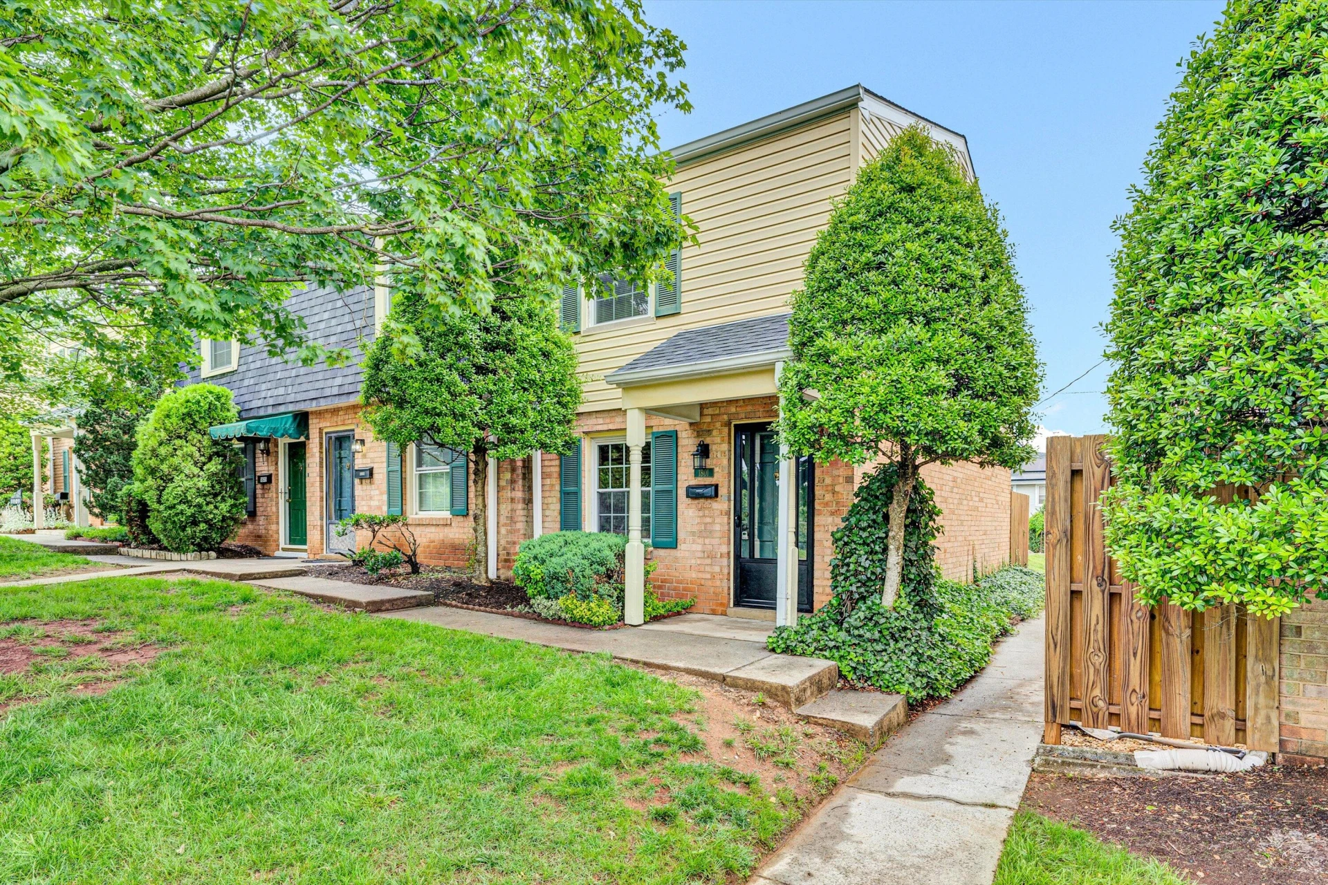 1801 Bluemont AVE #G
