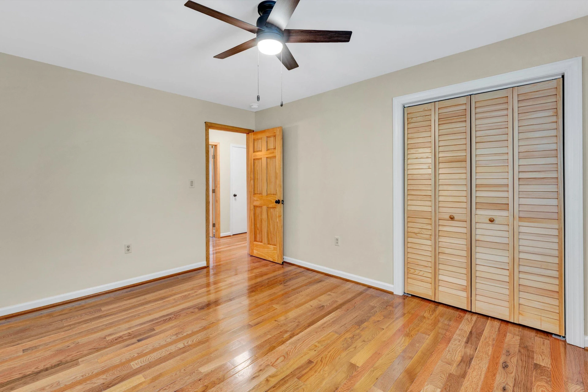1801 Bluemont AVE #G - Photo 16