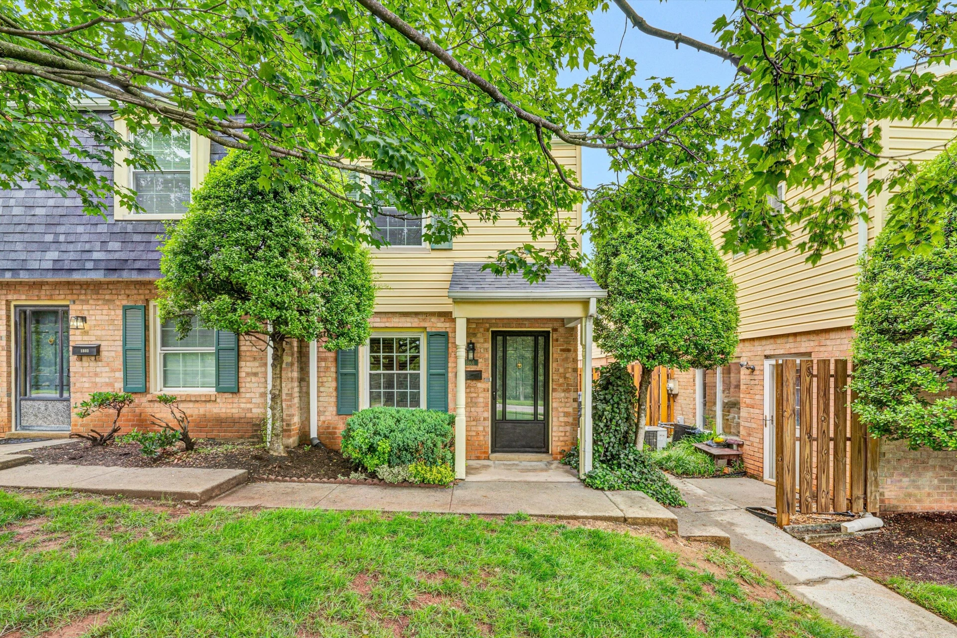 1801 Bluemont AVE #G - Photo 20
