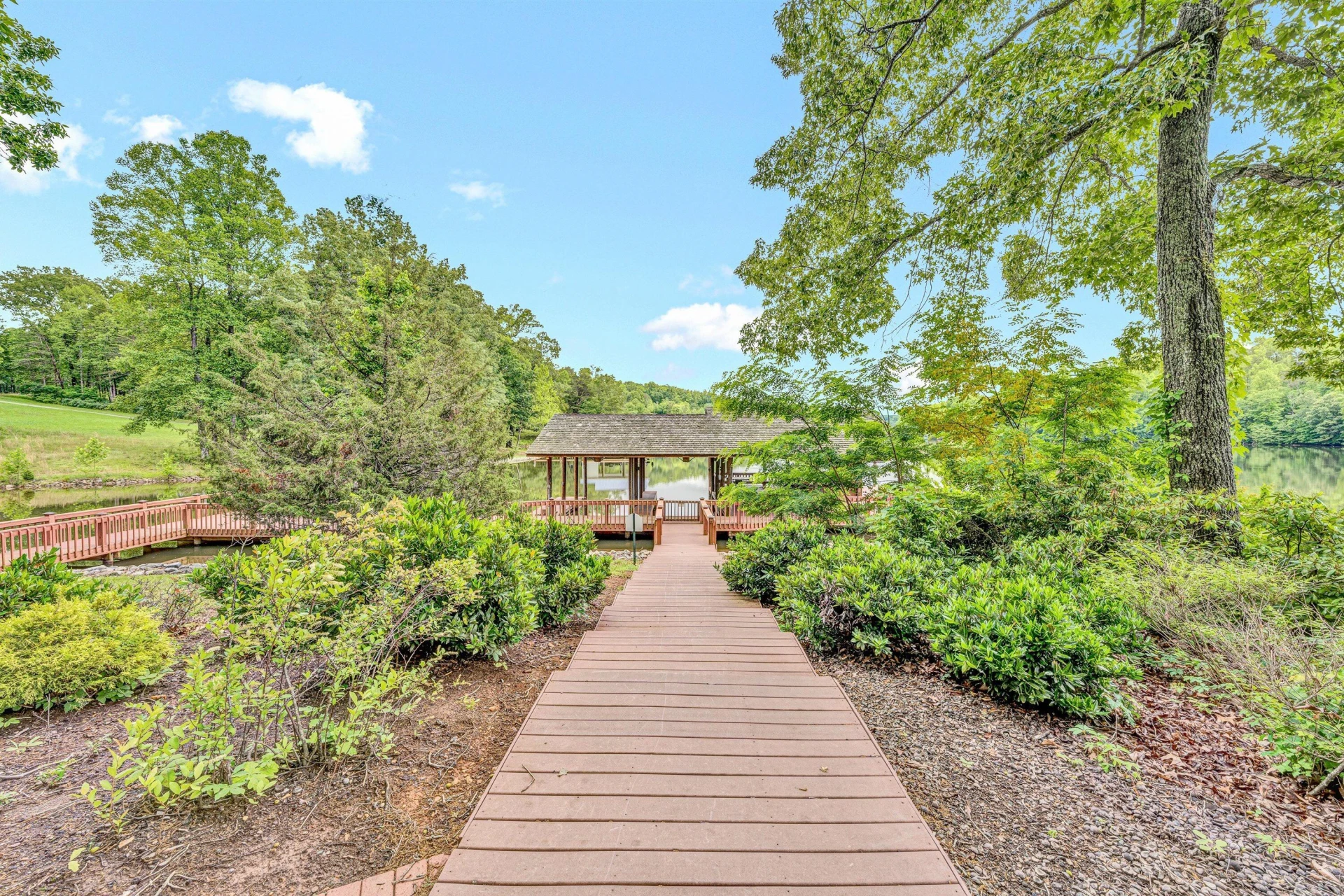 510 Crestview RD - Photo 38
