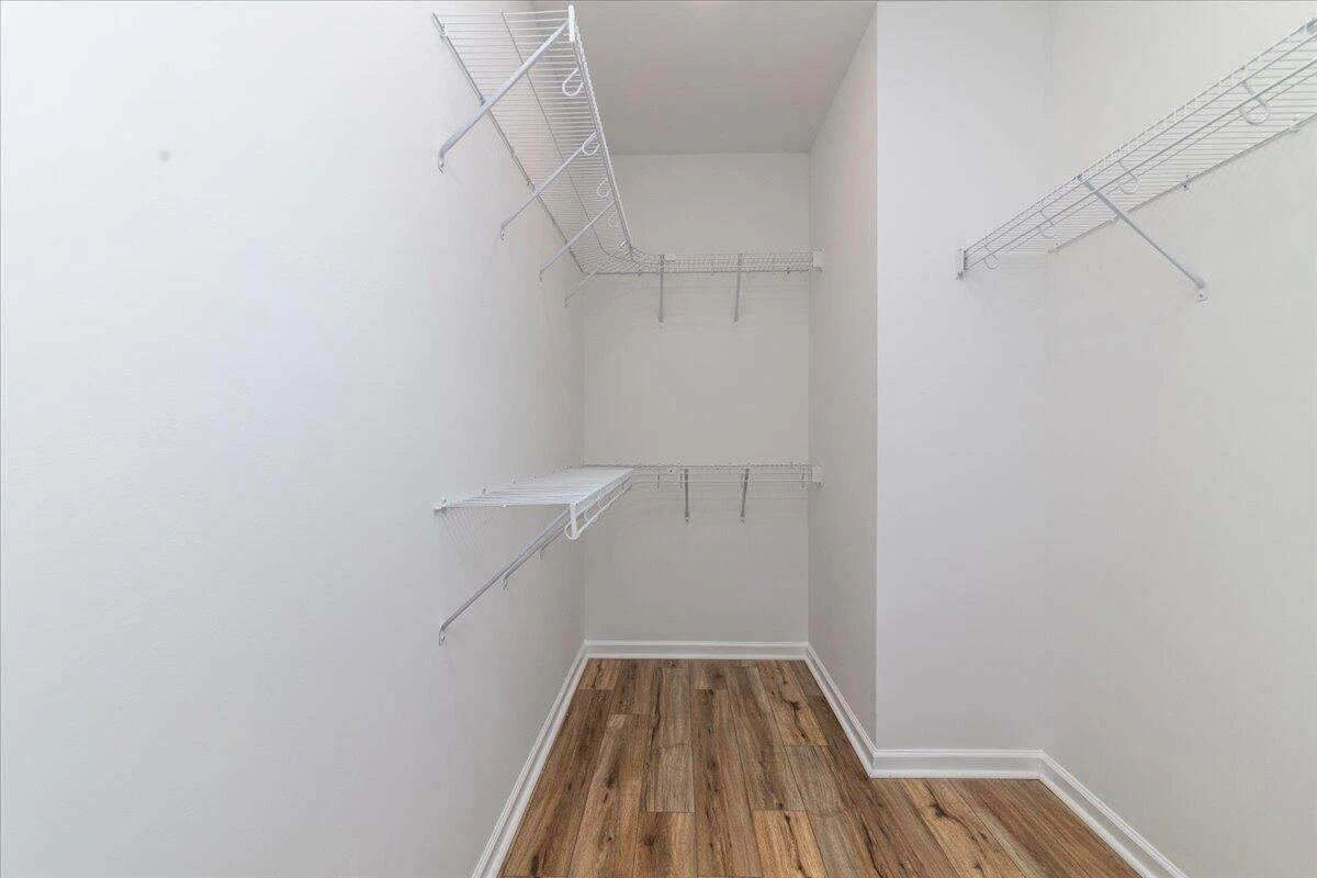 13686 Hardy RD - Photo 29