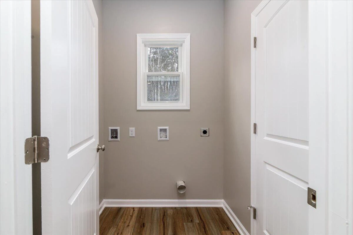 13686 Hardy RD - Photo 34