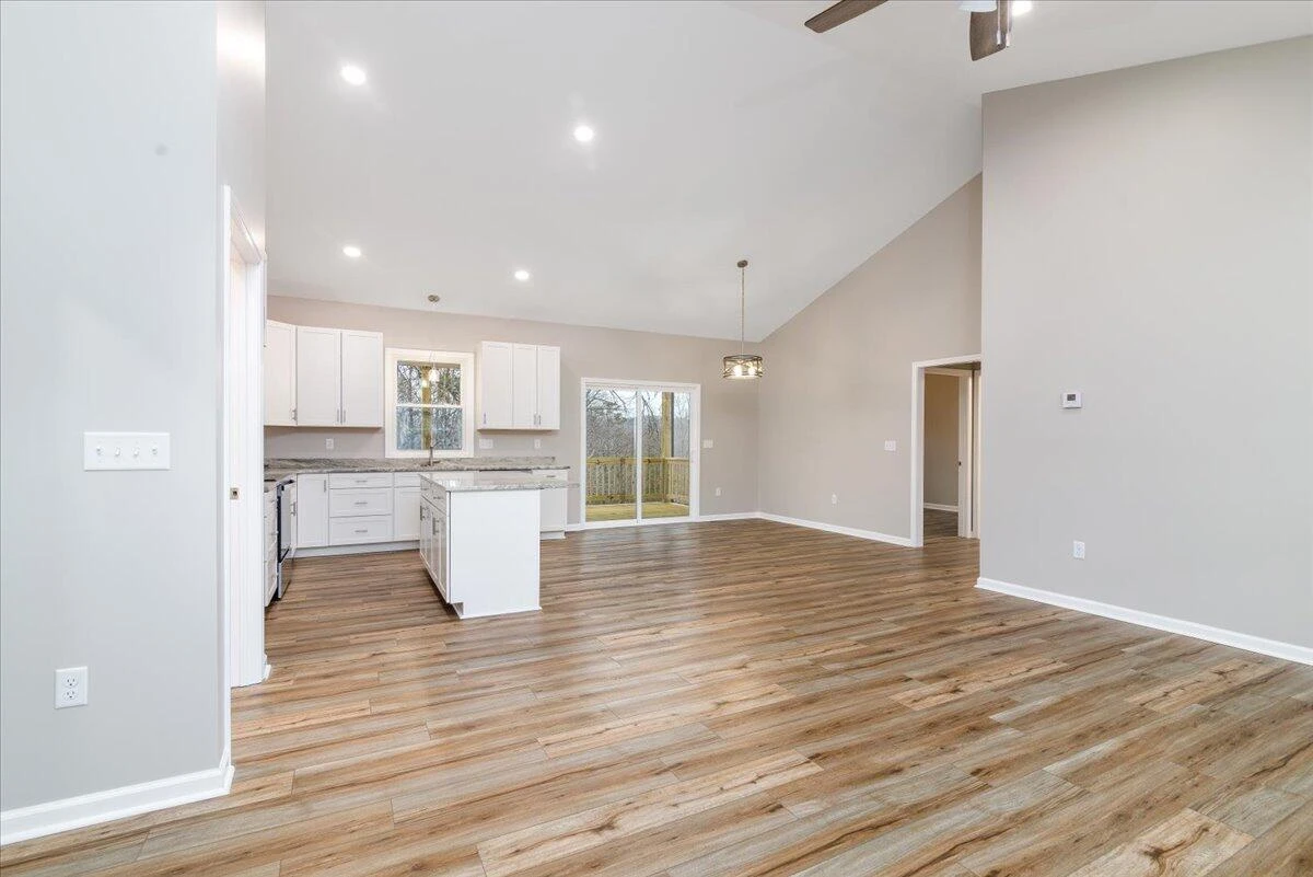 13686 Hardy RD - Photo 8