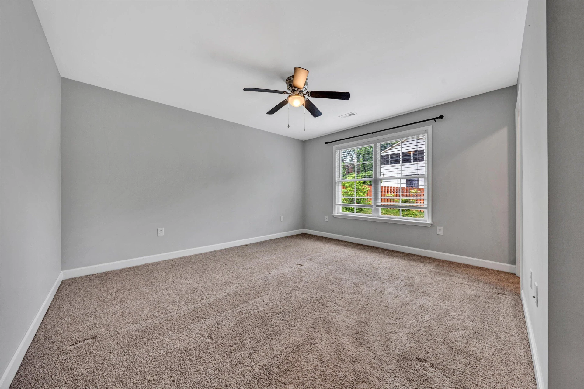 1407 Brandon AVE - Photo 23