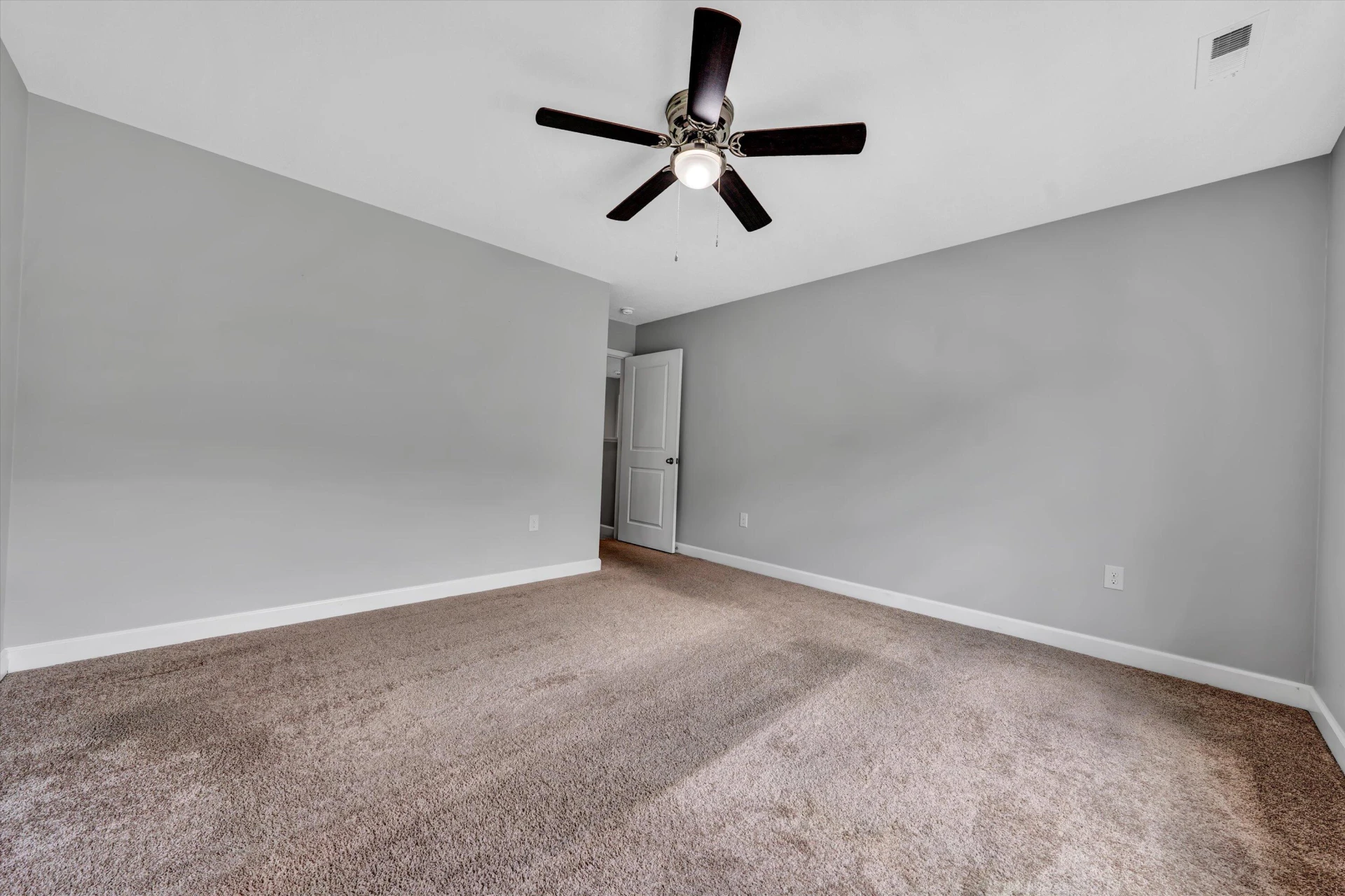 1407 Brandon AVE - Photo 27