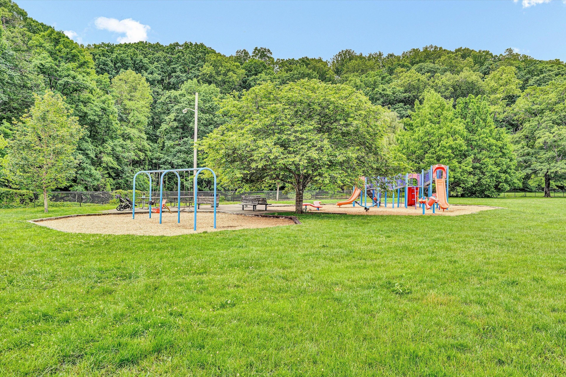 1407 Brandon AVE - Photo 47