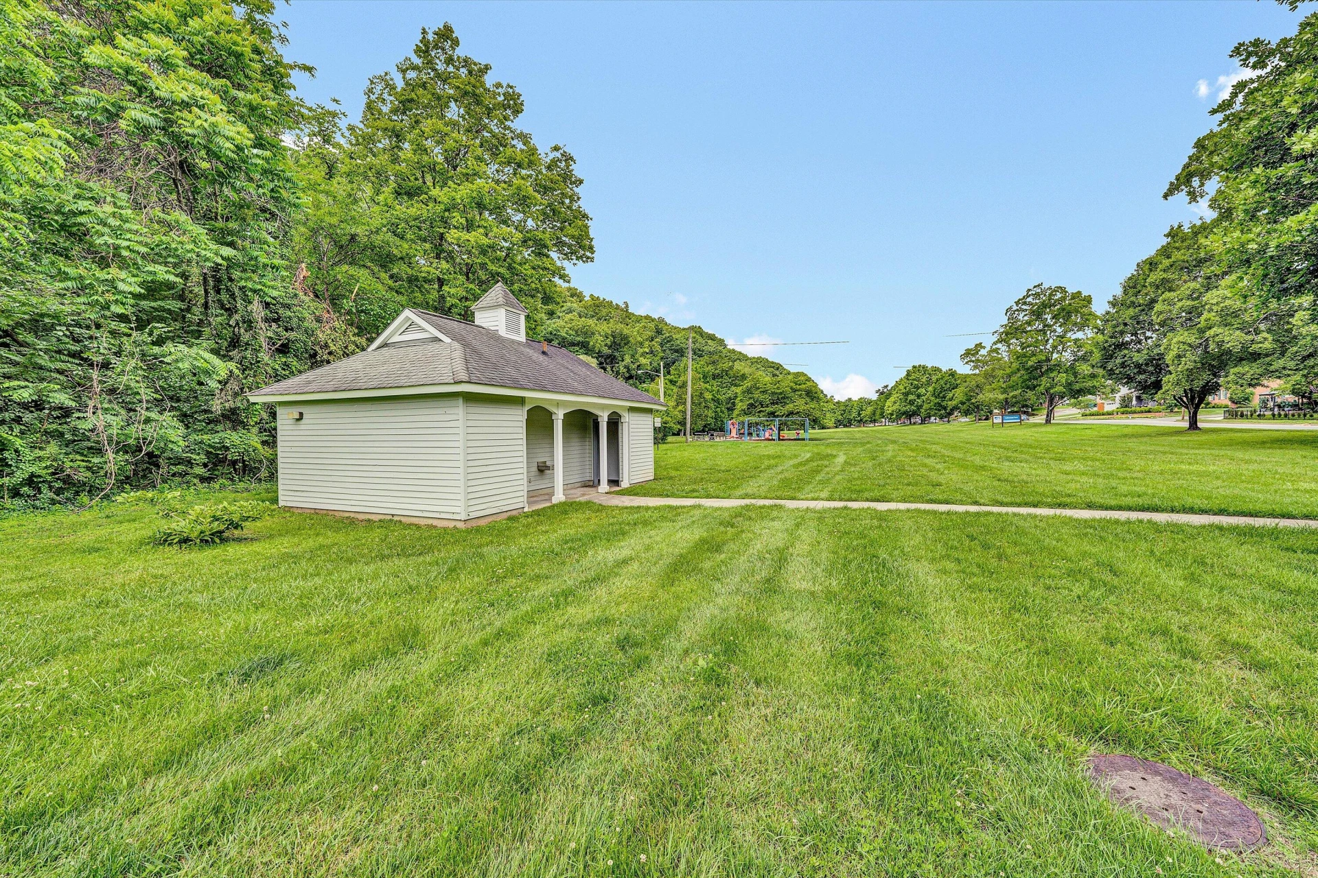 1407 Brandon AVE - Photo 48