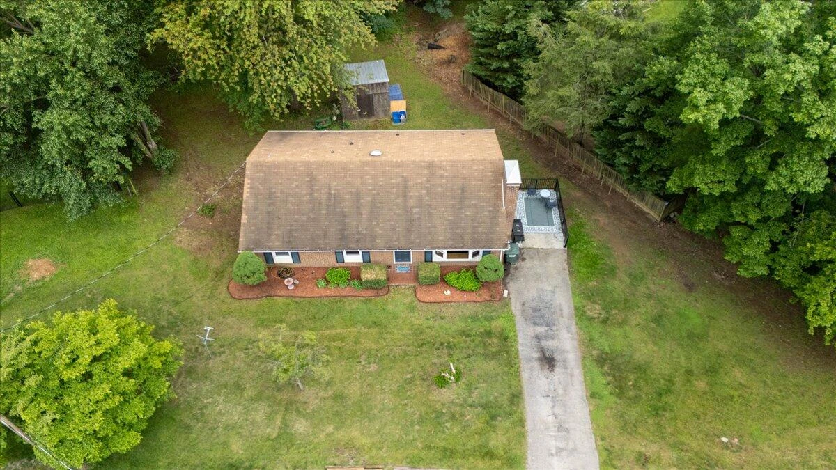 2266 Medford RD - Photo 24