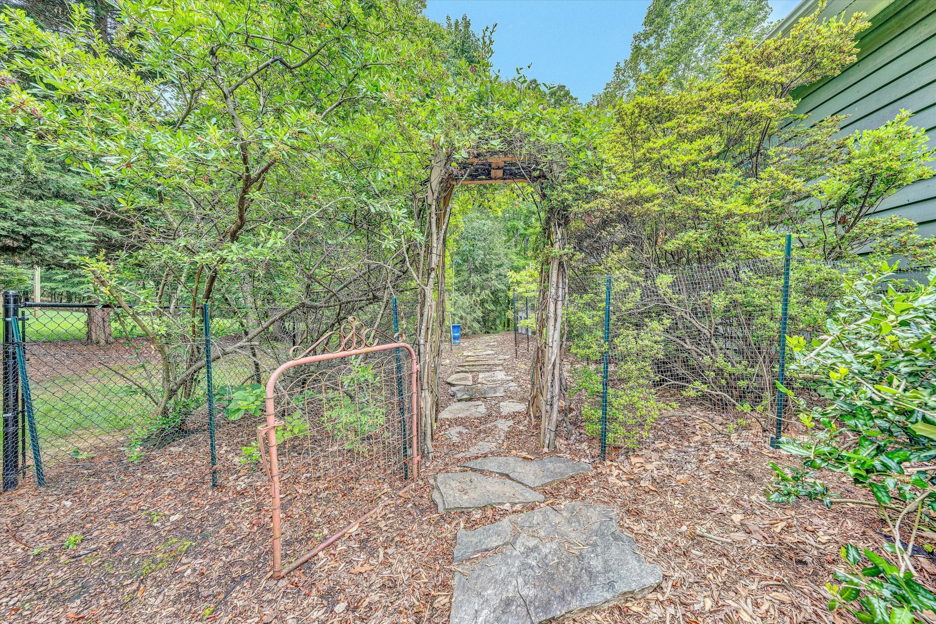 235 Waterwood DR - Photo 57