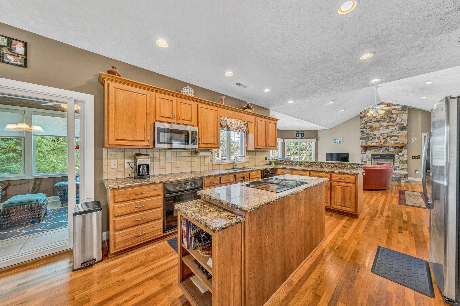168 Sandy Point CT - Photo 20