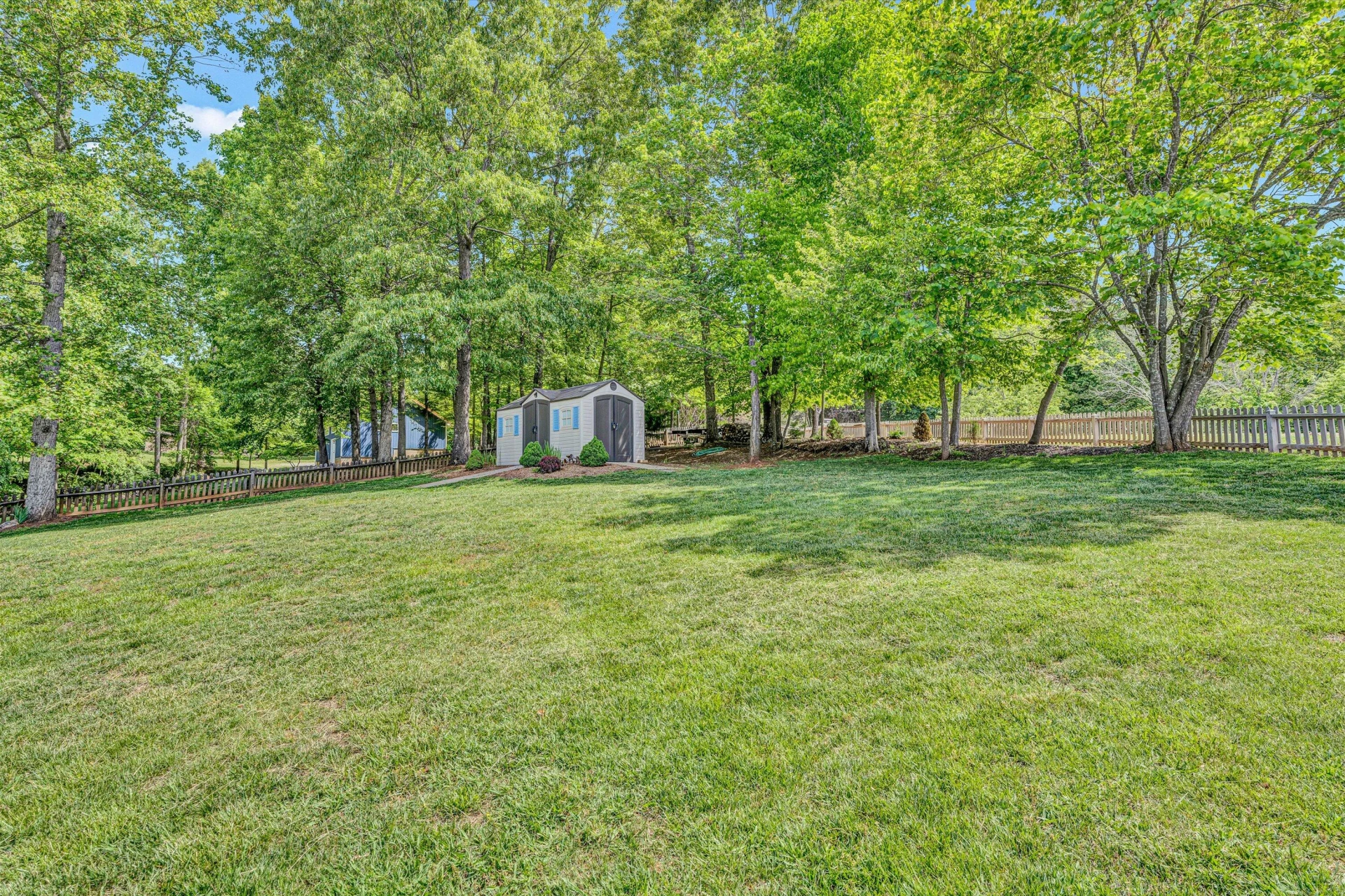 168 Sandy Point CT - Photo 69