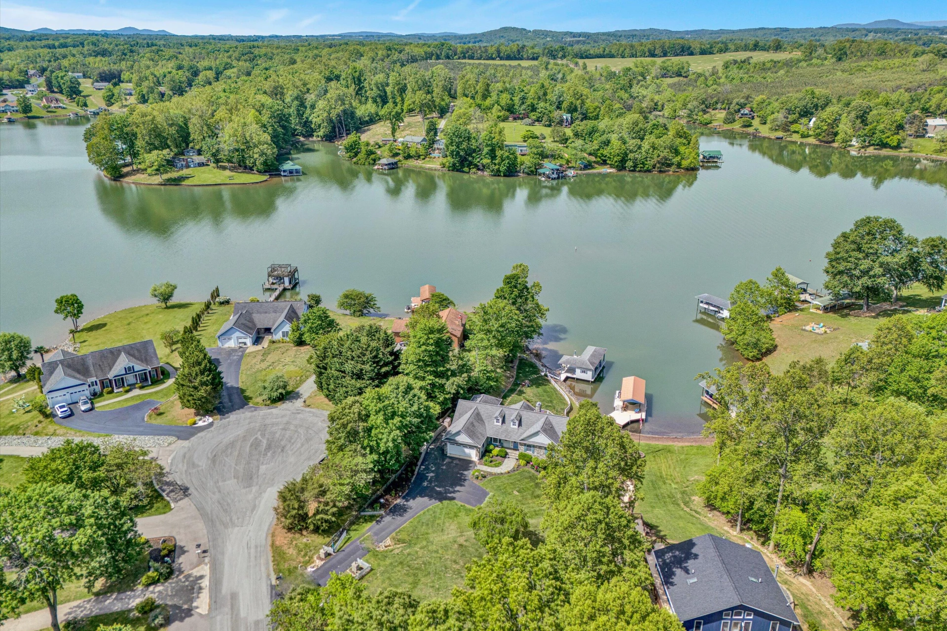 168 Sandy Point CT - Photo 72