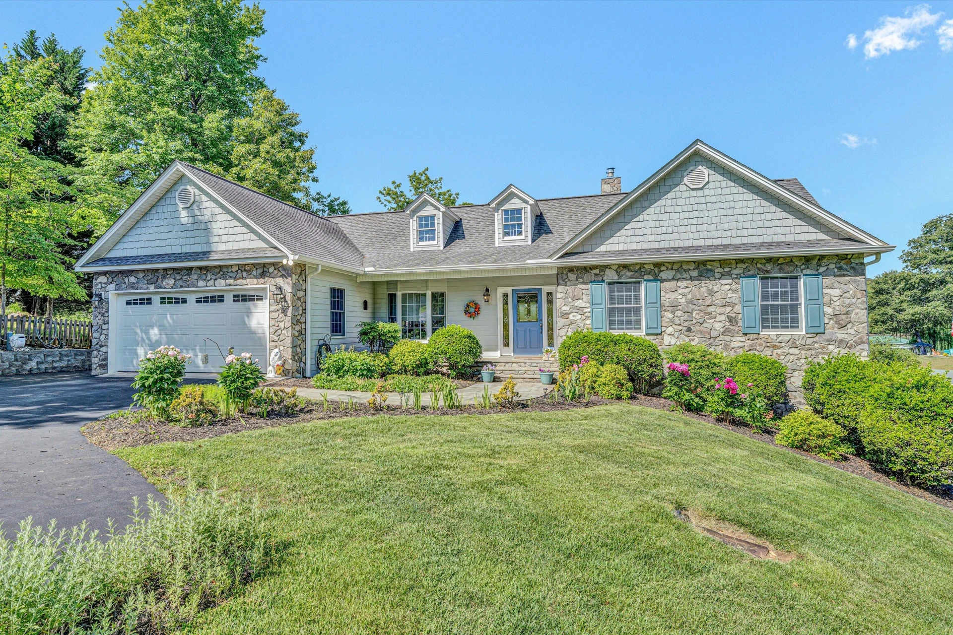 168 Sandy Point CT - Photo 11