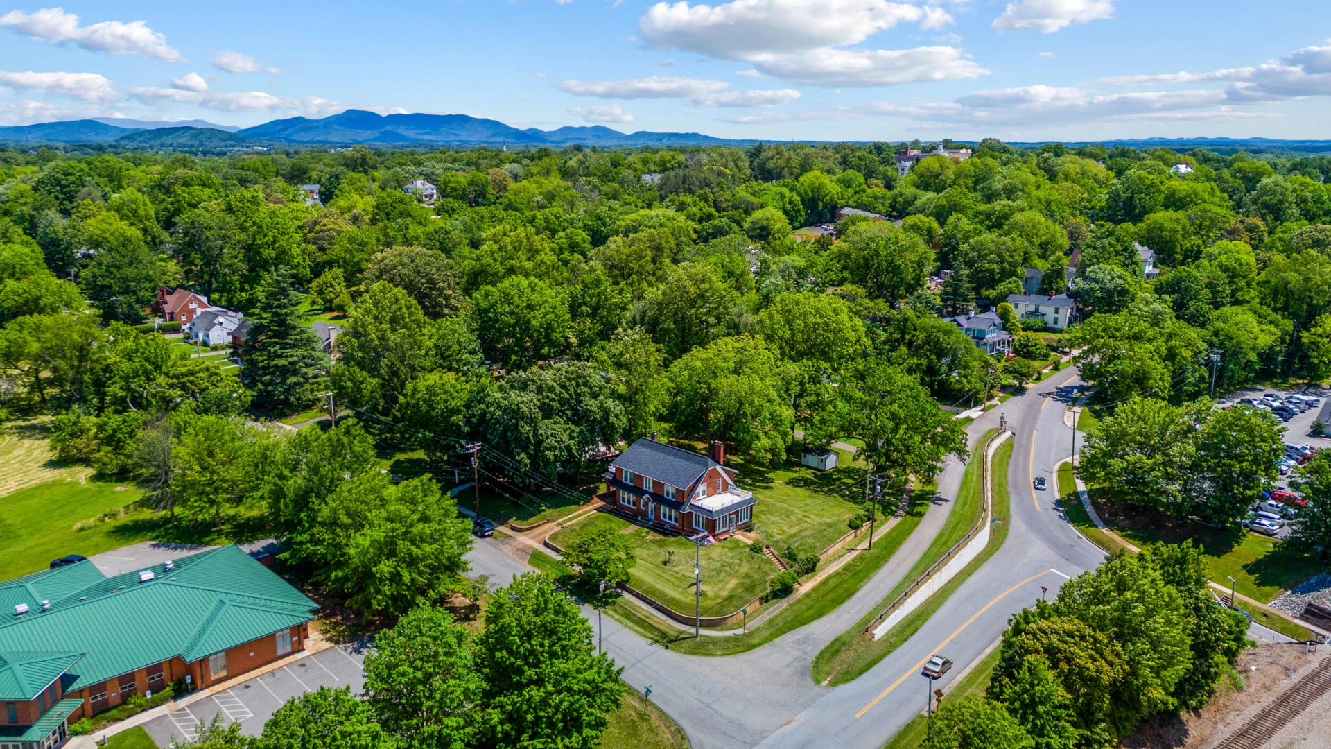 602 Mountain AVE - Photo 61