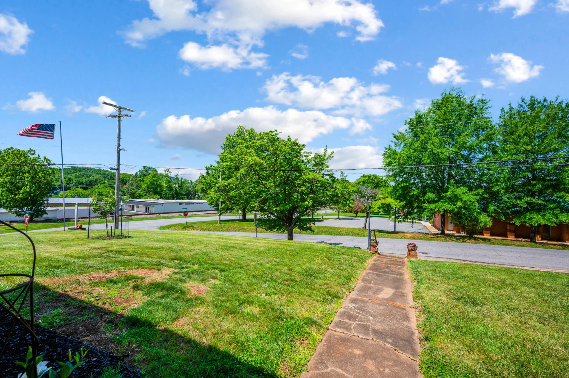 602 Mountain AVE - Photo 62