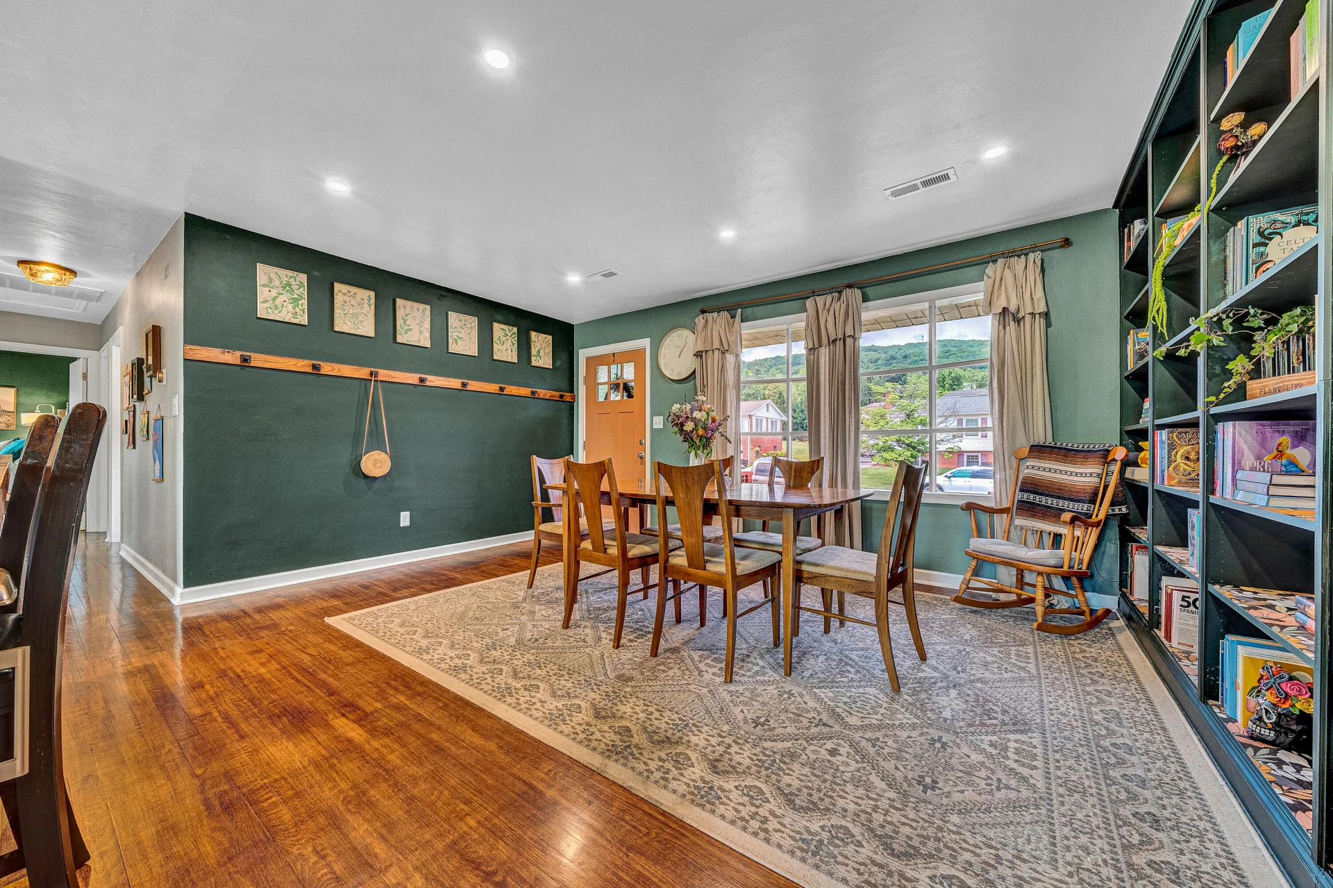 1526 Carrollton AVE - Photo 11