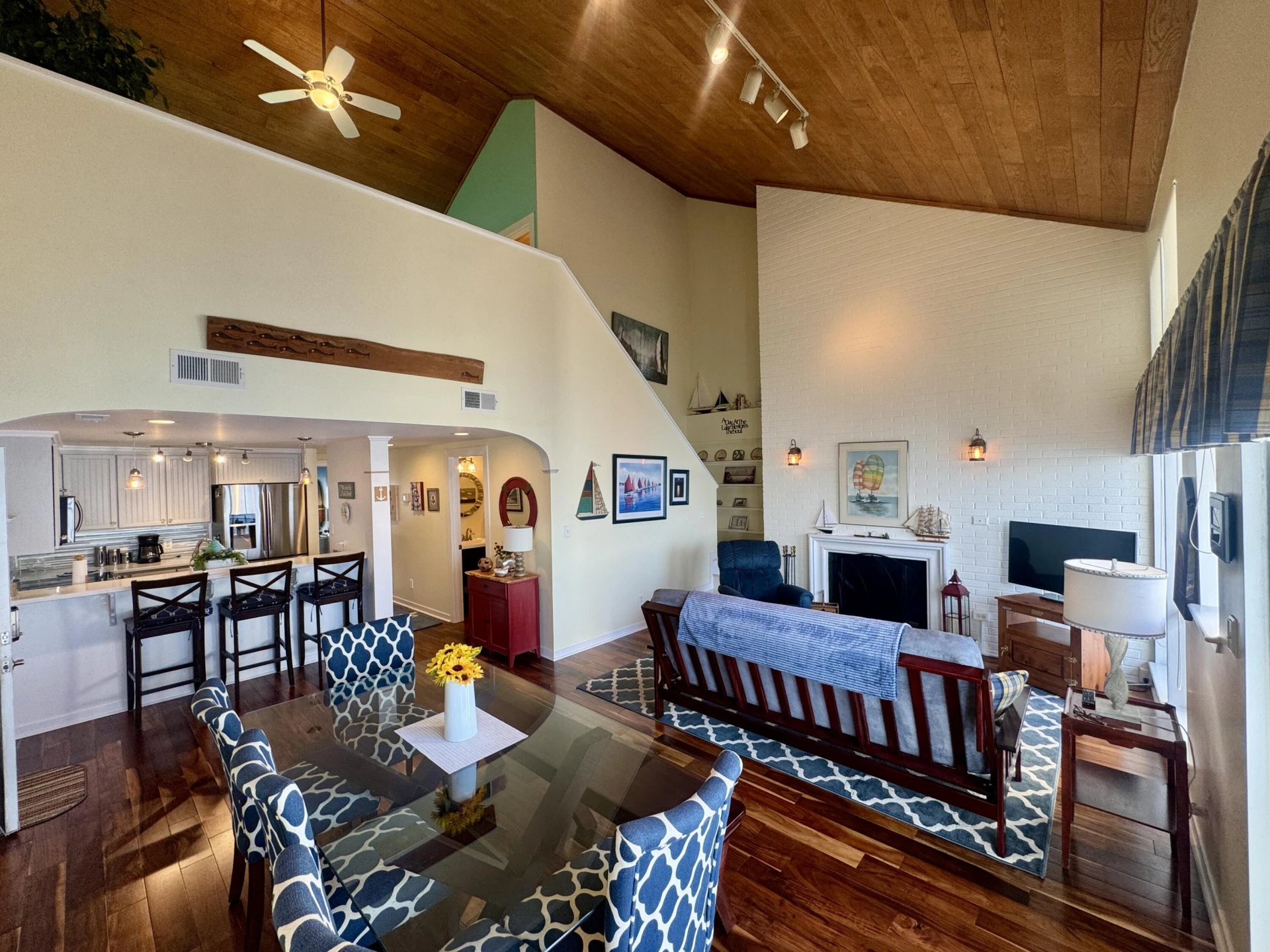 6605 Smith Mountain RD #233 - Photo 4