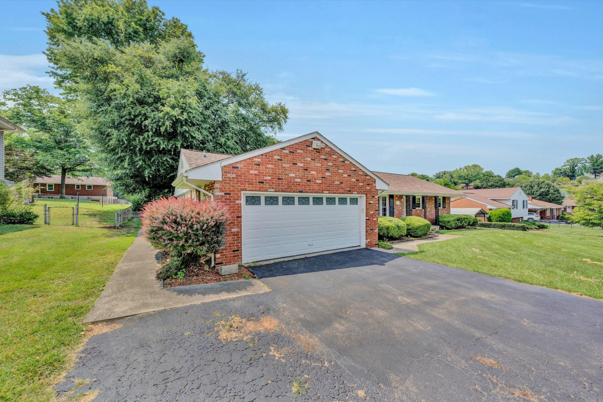 1624 Angus RD - Photo 3