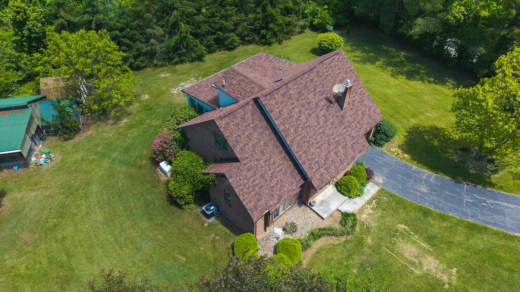 1978 Laurel Creek RD - Photo 2