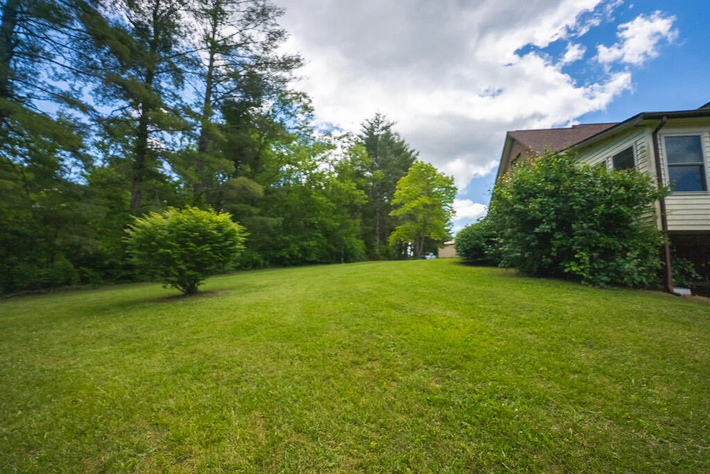 1978 Laurel Creek RD - Photo 48