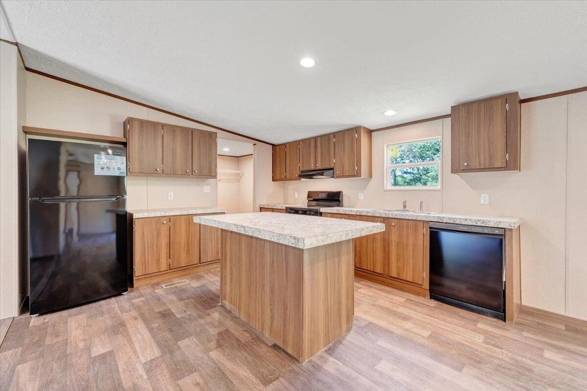 1616 Hickman RD - Photo 12