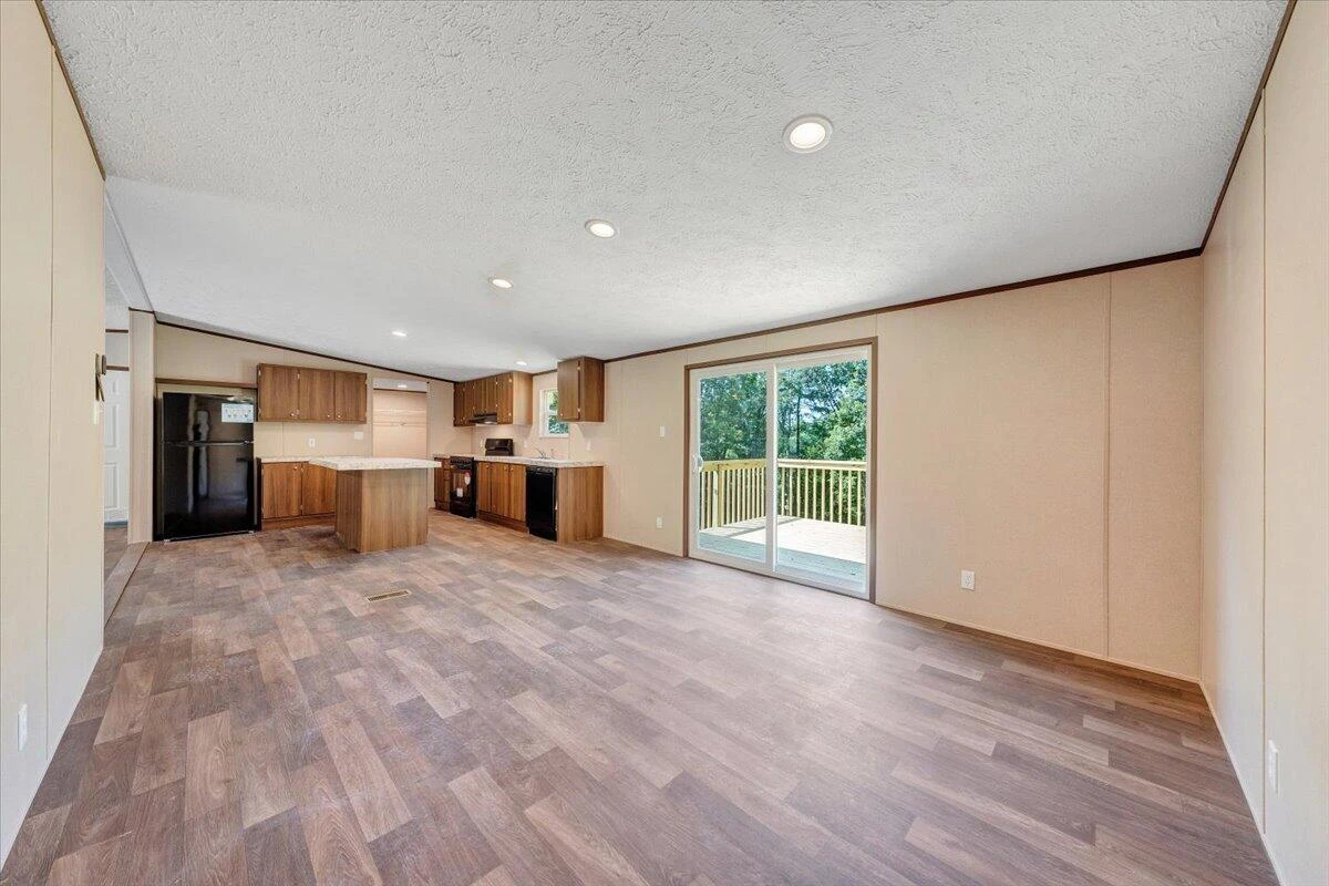 1616 Hickman RD - Photo 21