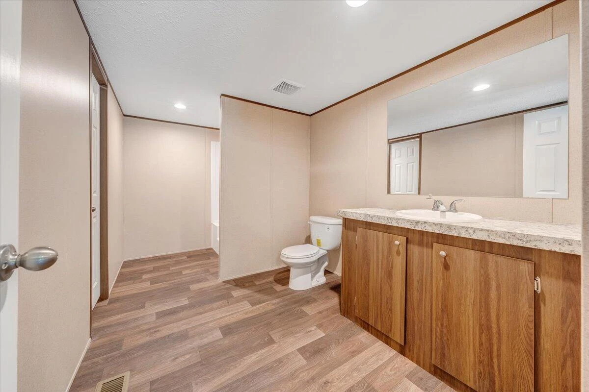 1616 Hickman RD - Photo 28