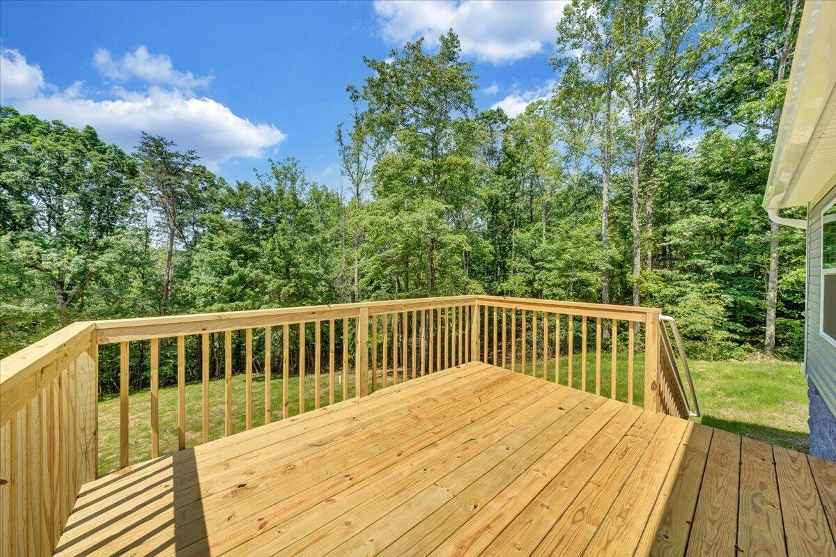 1616 Hickman RD - Photo 33