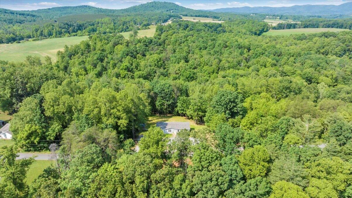 1616 Hickman RD - Photo 48