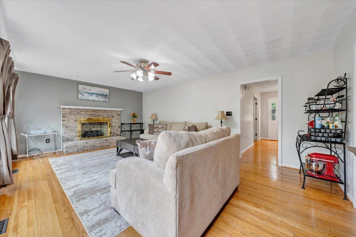 299 Winesap RD - Photo 15