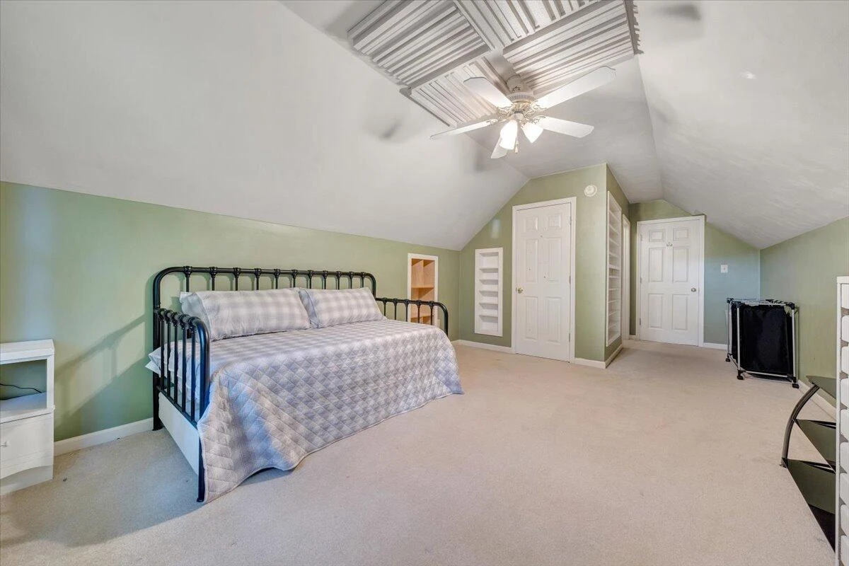 299 Winesap RD - Photo 43