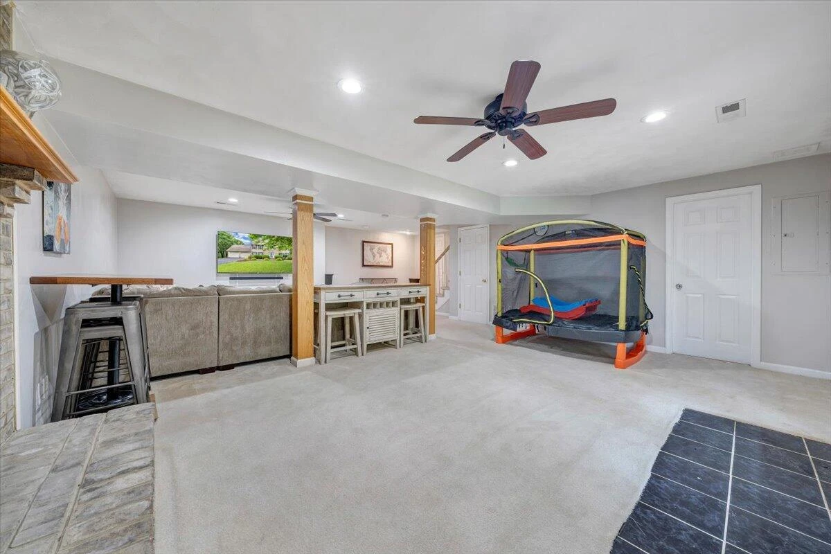 299 Winesap RD - Photo 46