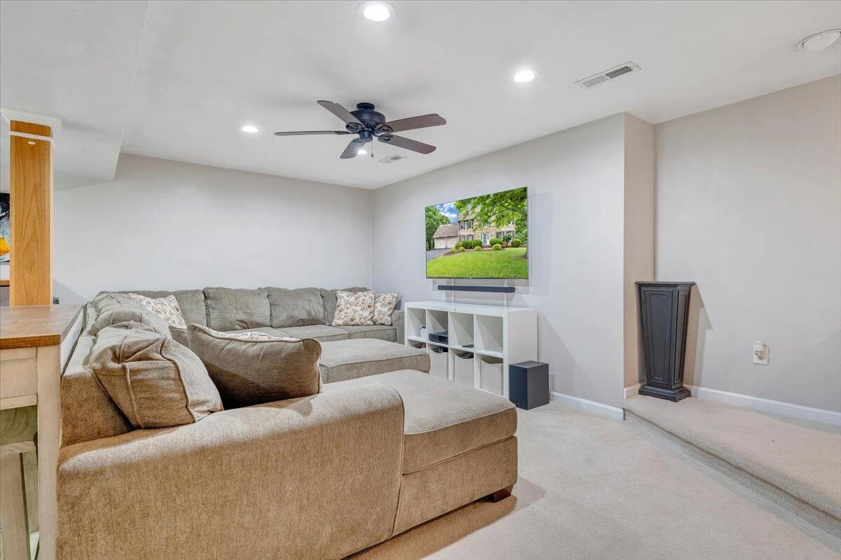 299 Winesap RD - Photo 48
