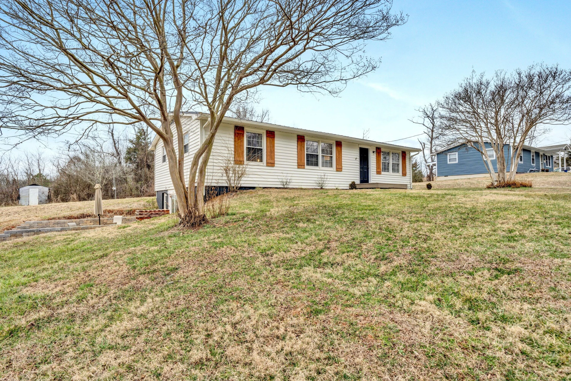 1465 Hardy RD - Photo 2