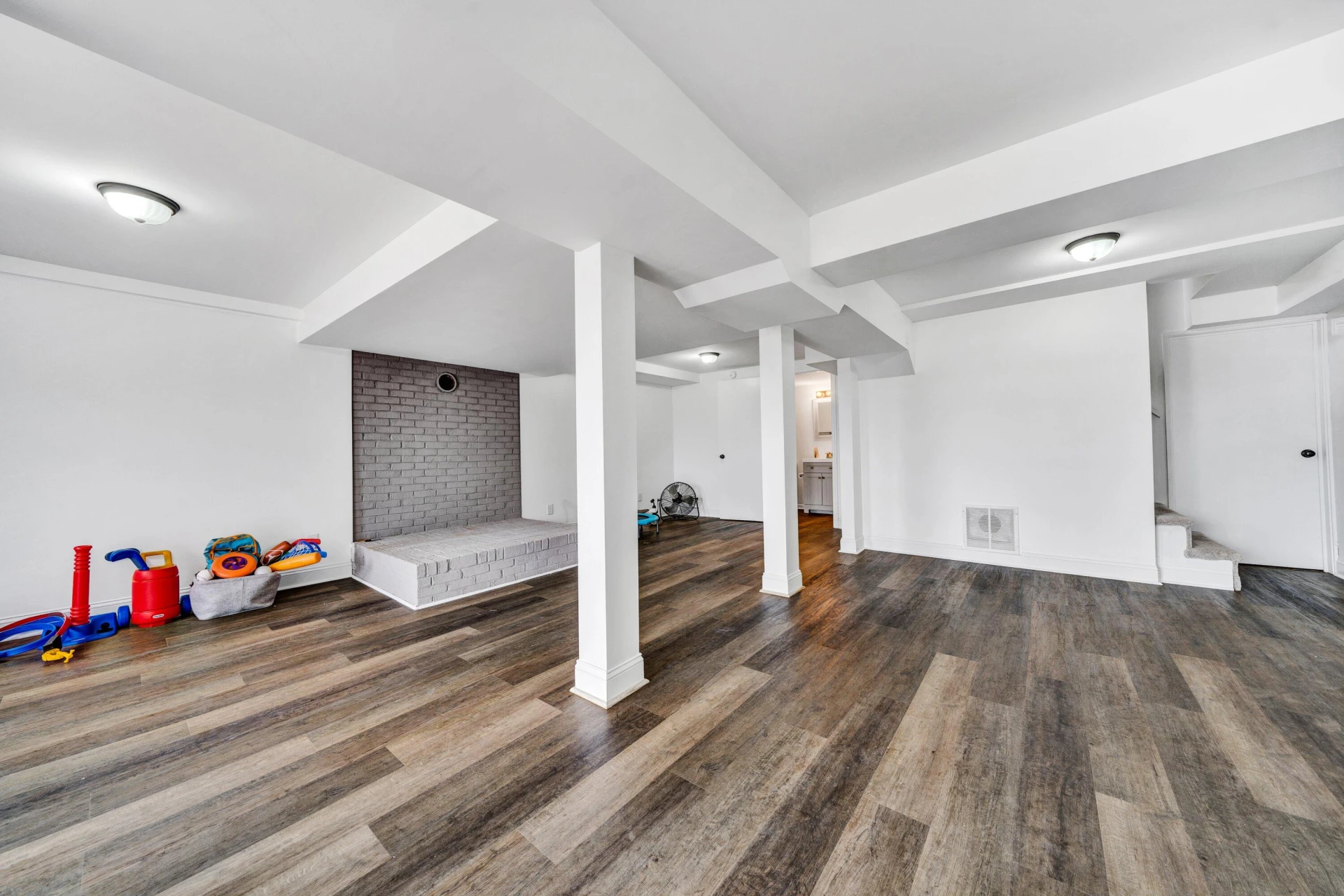 1465 Hardy RD - Photo 26