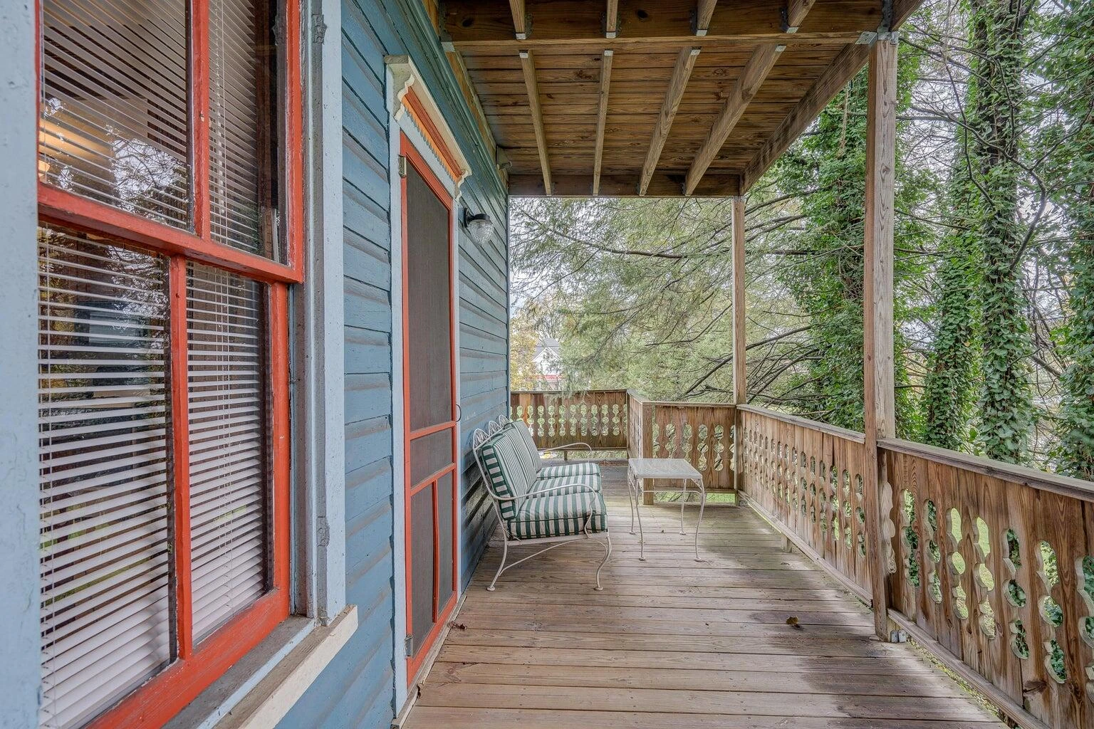 515 ELM AVE - Photo 19