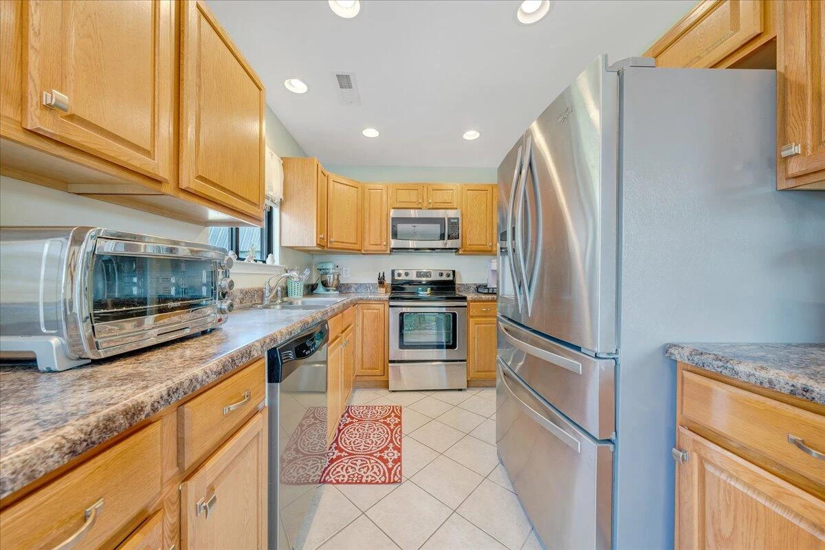 2914 Elderwood RD - Photo 9