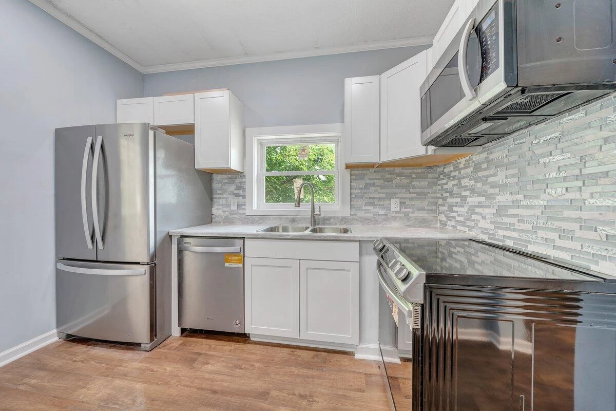 3311 Memorial AVE - Photo 23