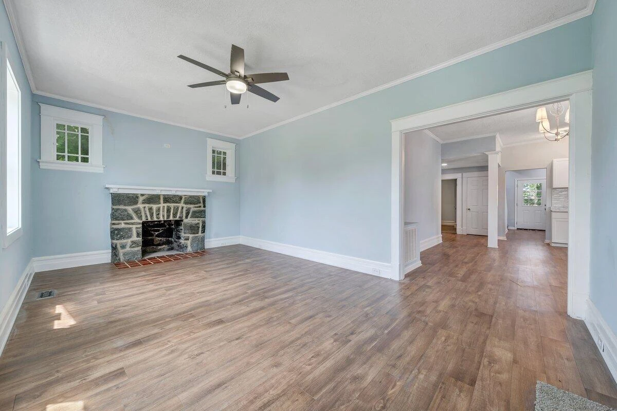 3311 Memorial AVE - Photo 11