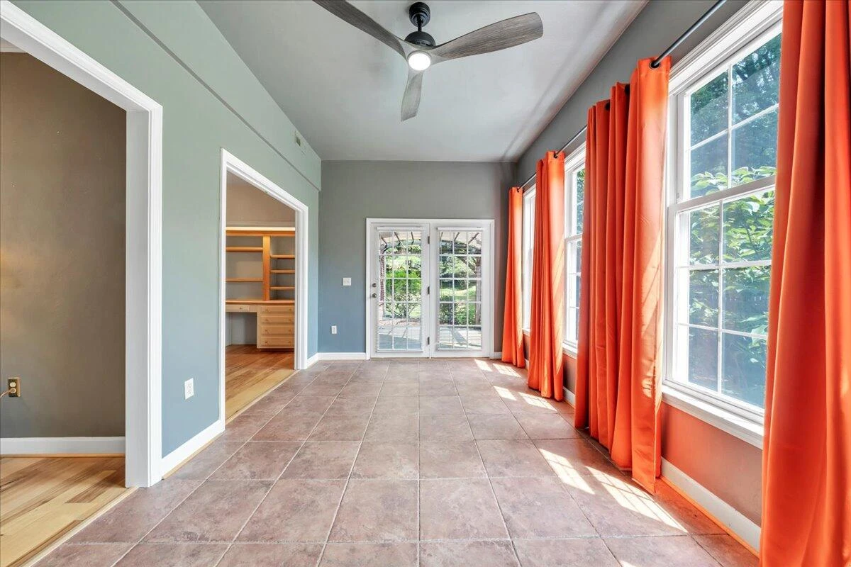 2208 Jefferson ST #104 - Photo 13