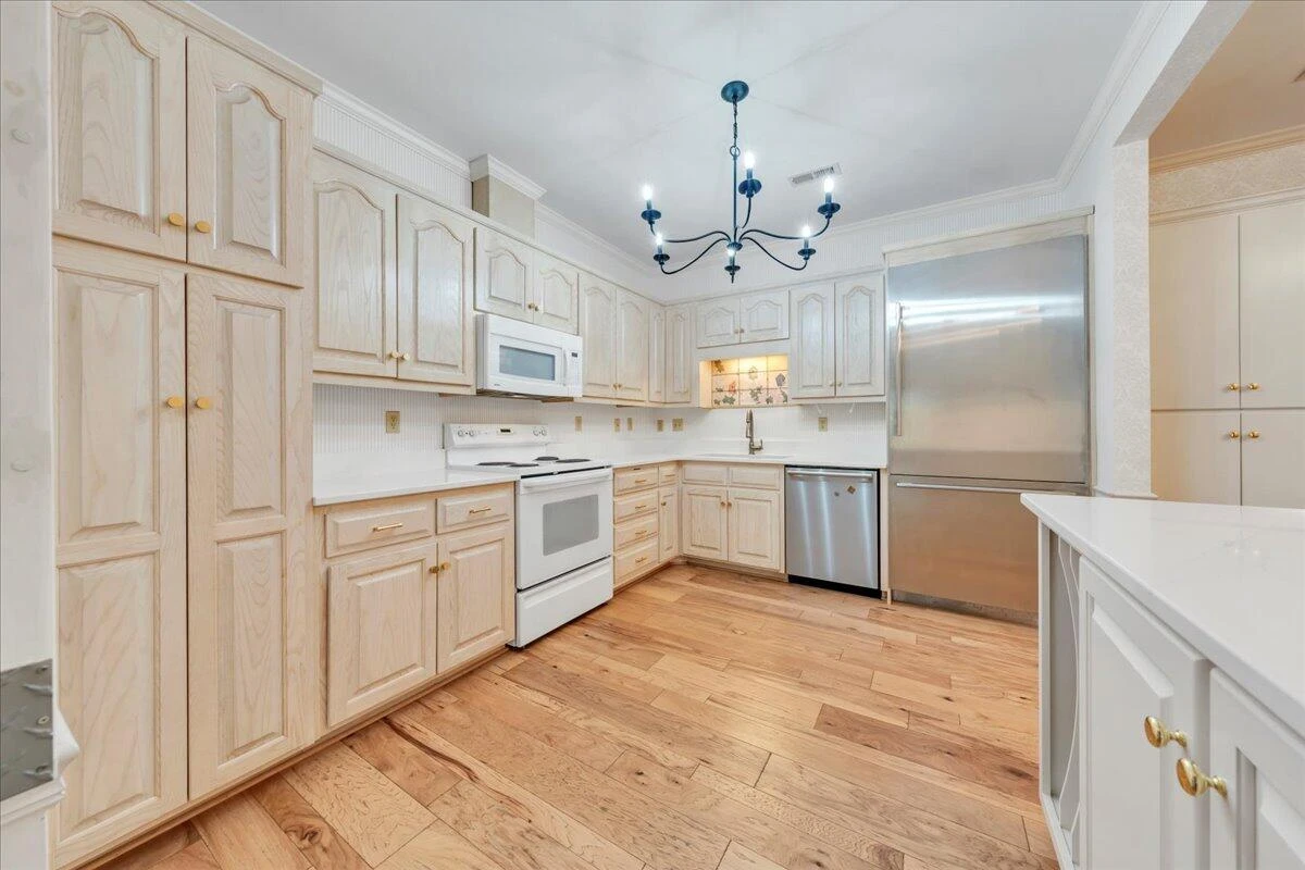 2208 Jefferson ST #104 - Photo 18