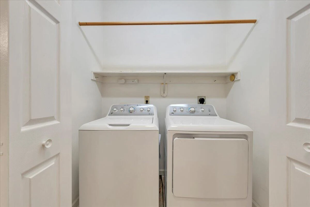 2208 Jefferson ST #104 - Photo 24