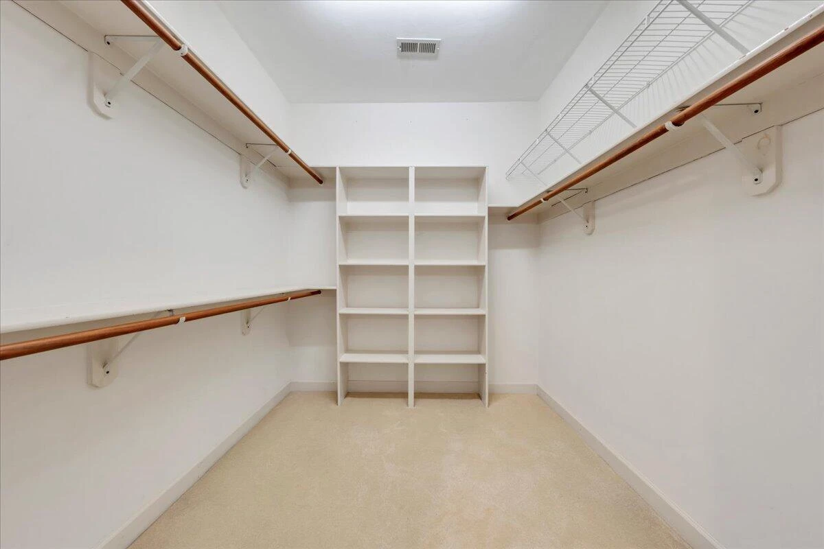 2208 Jefferson ST #104 - Photo 29
