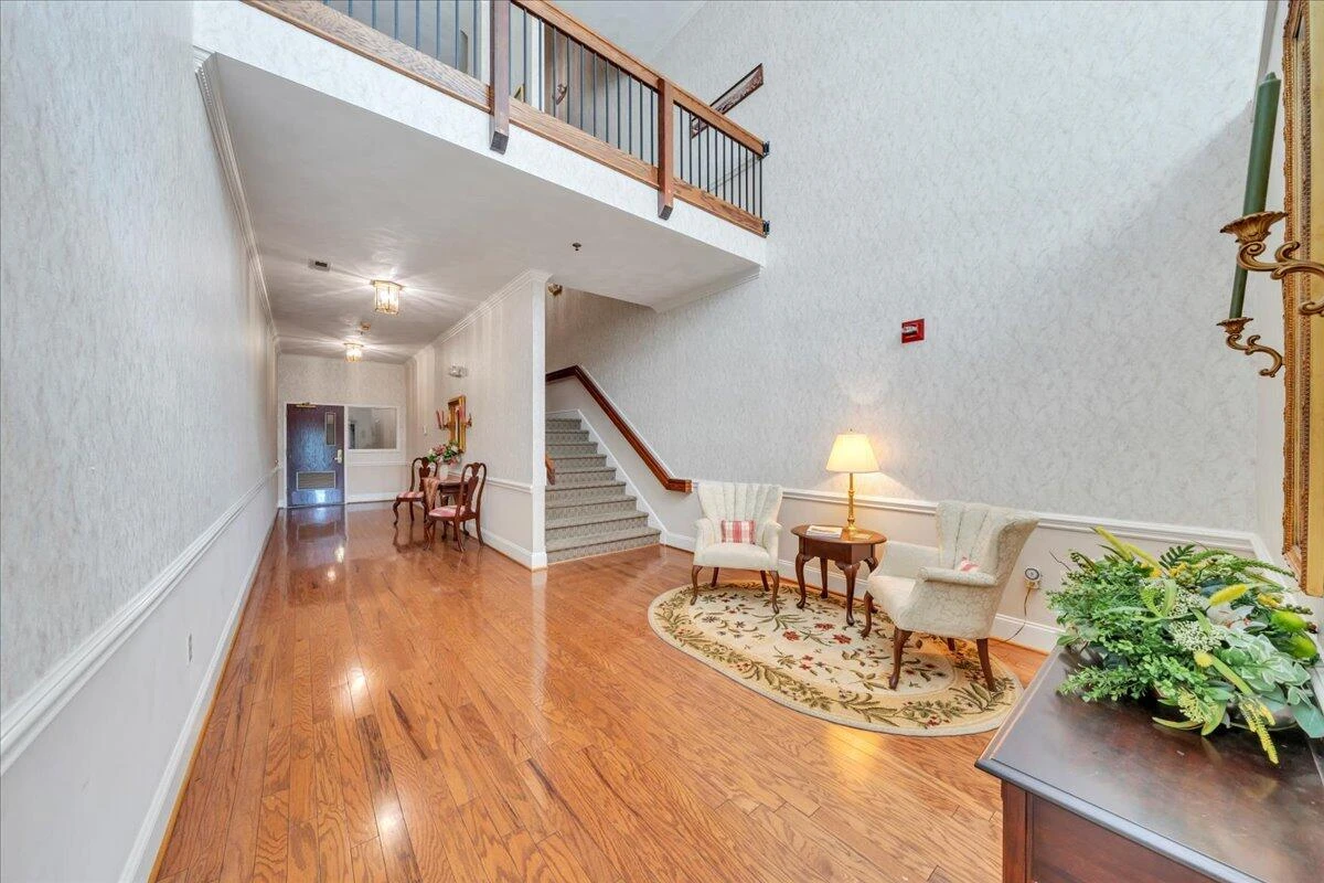 2208 Jefferson ST #104 - Photo 4