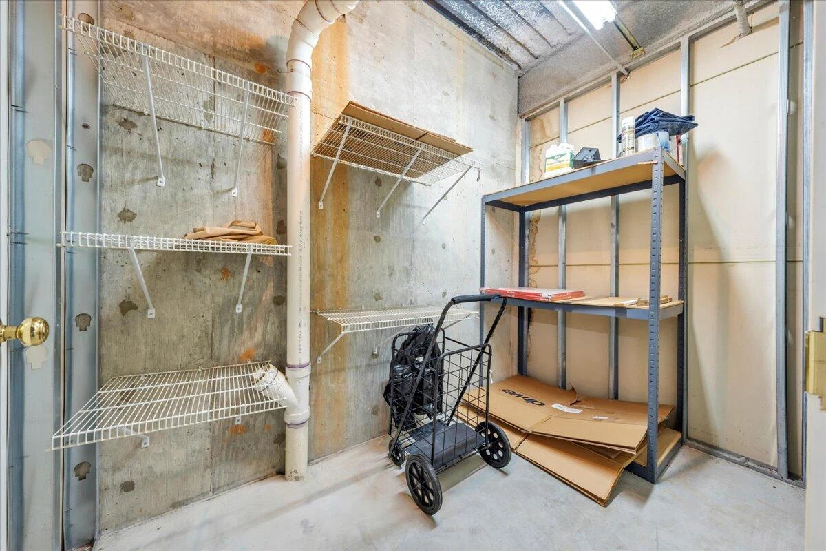 2208 Jefferson ST #104 - Photo 41