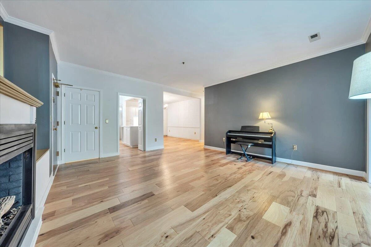 2208 Jefferson ST #104 - Photo 7