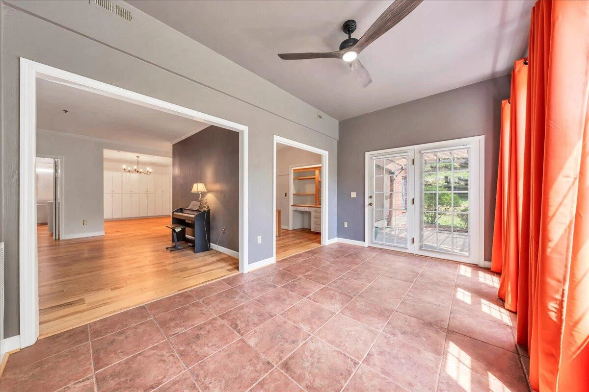 2208 Jefferson ST #104 - Photo 10
